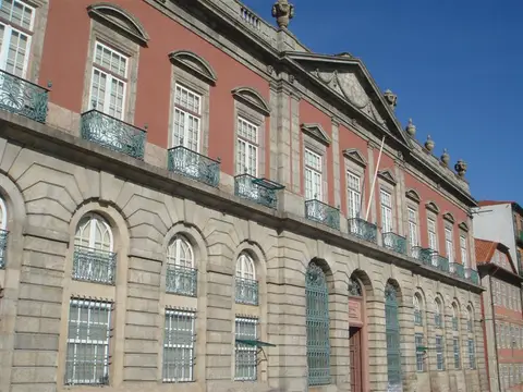 Fachada do Palácio das Carrancas, sede do Museu Nacional Soares dos Reis, no Porto